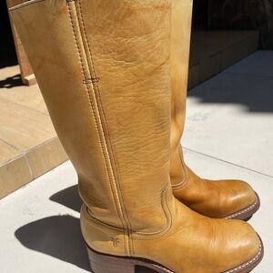 Gorgeous Frye Campus Vintage boots 7.5 with swirling throughout sturdy boot